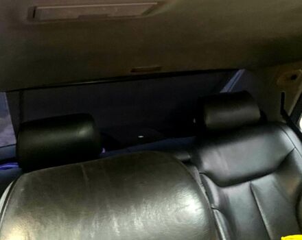 Черный Мерседес С Класс, объемом двигателя 3.2 л и пробегом 446 тыс. км за 5500 $, фото 7 на Automoto.ua