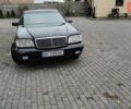 Черный Мерседес С Класс, объемом двигателя 3.5 л и пробегом 605 тыс. км за 7500 $, фото 1 на Automoto.ua