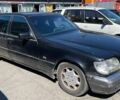 Черный Мерседес С Класс, объемом двигателя 3.2 л и пробегом 390 тыс. км за 3500 $, фото 1 на Automoto.ua