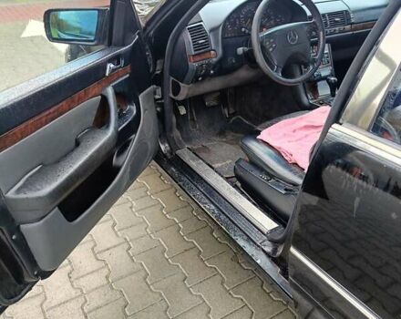 Мерседес С Клас 1995 у Тернополі на Automoto.ua Чорний Мерседес С Клас, об'ємом двигуна 3.2 л та пробігом 388 тис. км за 3500 $, фото 15 на Automoto.ua