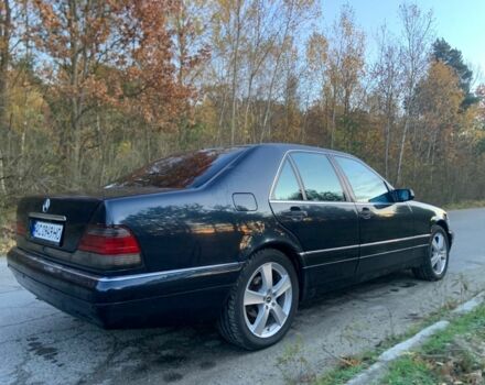 Черный Мерседес С Класс, объемом двигателя 3.2 л и пробегом 304 тыс. км за 4700 $, фото 7 на Automoto.ua