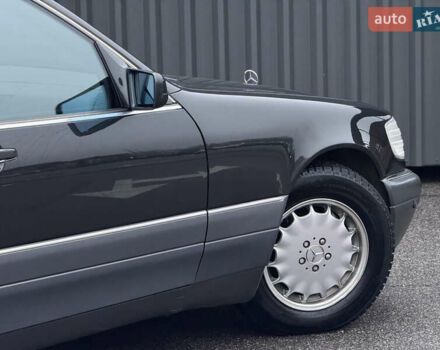 Черный Мерседес С Класс, объемом двигателя 3.2 л и пробегом 410 тыс. км за 7800 $, фото 26 на Automoto.ua