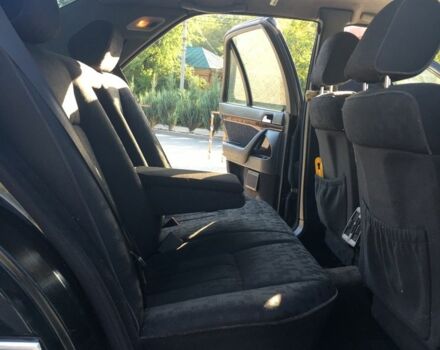 Черный Мерседес С Класс, объемом двигателя 3 л и пробегом 268 тыс. км за 13500 $, фото 6 на Automoto.ua