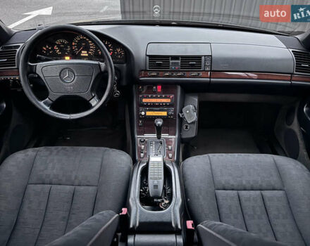 Черный Мерседес С Класс, объемом двигателя 3.2 л и пробегом 410 тыс. км за 7800 $, фото 27 на Automoto.ua