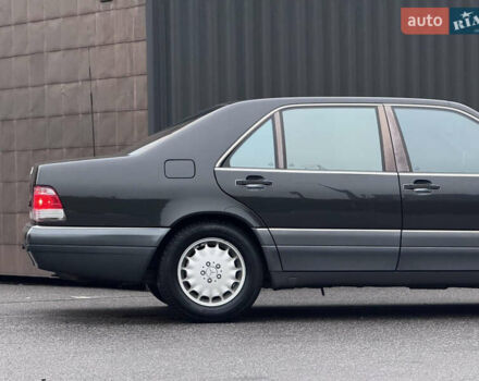 Черный Мерседес С Класс, объемом двигателя 3.2 л и пробегом 410 тыс. км за 7800 $, фото 12 на Automoto.ua