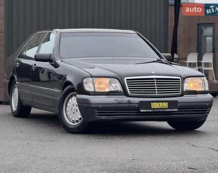 Черный Мерседес С Класс, объемом двигателя 3.2 л и пробегом 410 тыс. км за 7800 $, фото 7 на Automoto.ua