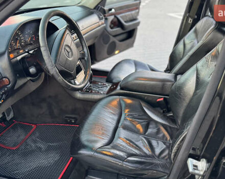 Мерседес С Класс 1997 в Одессе на Automoto.ua Черный Мерседес С Класс, объемом двигателя 4.2 л и пробегом 245 тыс. км за 4699 $, фото 26 на Automoto.ua