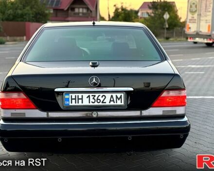 Черный Мерседес С Класс, объемом двигателя 4.2 л и пробегом 240 тыс. км за 5300 $, фото 1 на Automoto.ua