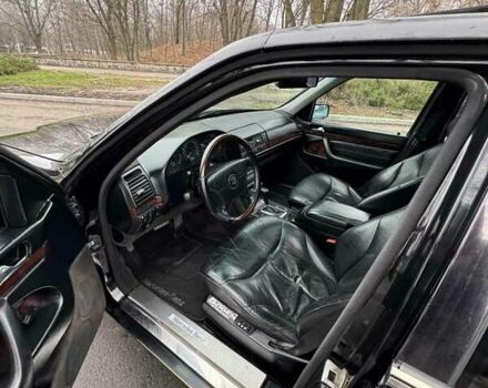 Черный Мерседес С Класс, объемом двигателя 5 л и пробегом 258 тыс. км за 6700 $, фото 29 на Automoto.ua