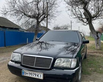 Чорний Мерседес С Клас, об'ємом двигуна 3 л та пробігом 400 тис. км за 5500 $, фото 2 на Automoto.ua