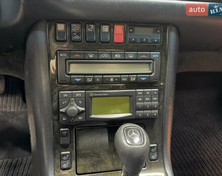 Черный Мерседес С Класс, объемом двигателя 4.97 л и пробегом 312 тыс. км за 27000 $, фото 47 на Automoto.ua