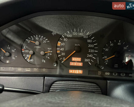 Черный Мерседес С Класс, объемом двигателя 4.97 л и пробегом 312 тыс. км за 27000 $, фото 52 на Automoto.ua