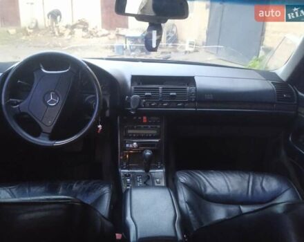 Чорний Мерседес С Клас, об'ємом двигуна 3 л та пробігом 350 тис. км за 4000 $, фото 15 на Automoto.ua