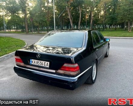 Черный Мерседес С Класс, объемом двигателя 3.2 л и пробегом 380 тыс. км за 3200 $, фото 2 на Automoto.ua