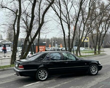 Черный Мерседес С Класс, объемом двигателя 4.2 л и пробегом 258 тыс. км за 6700 $, фото 9 на Automoto.ua