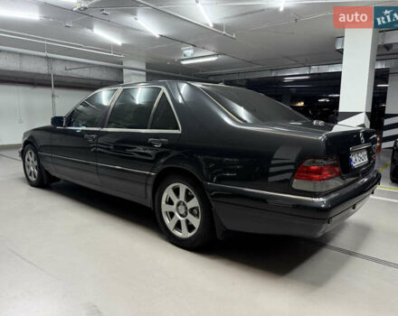 Черный Мерседес С Класс, объемом двигателя 4.97 л и пробегом 312 тыс. км за 27000 $, фото 24 на Automoto.ua