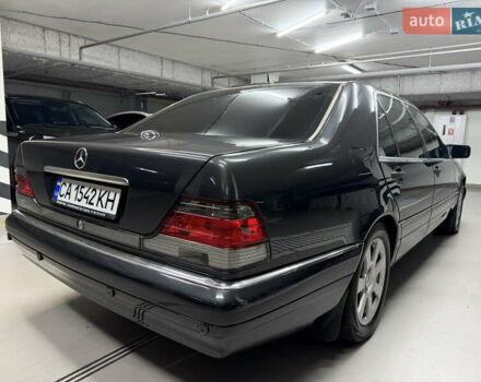 Черный Мерседес С Класс, объемом двигателя 4.97 л и пробегом 312 тыс. км за 27000 $, фото 19 на Automoto.ua