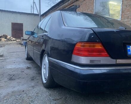 Черный Мерседес С Класс, объемом двигателя 3 л и пробегом 350 тыс. км за 4500 $, фото 2 на Automoto.ua