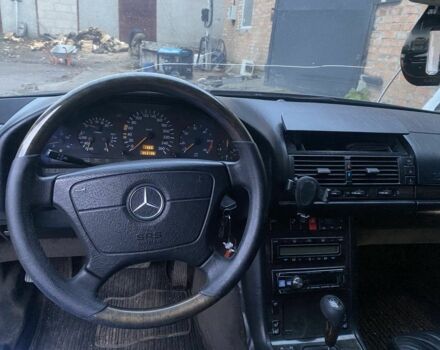 Черный Мерседес С Класс, объемом двигателя 3 л и пробегом 350 тыс. км за 4500 $, фото 10 на Automoto.ua