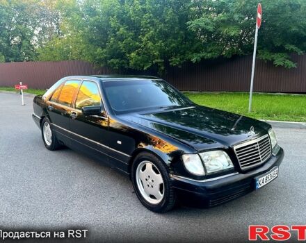 Черный Мерседес С Класс, объемом двигателя 3.2 л и пробегом 380 тыс. км за 3200 $, фото 4 на Automoto.ua