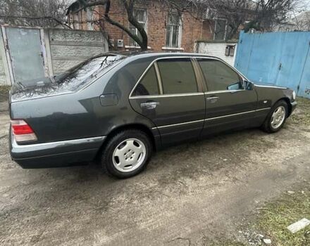 Черный Мерседес С Класс, объемом двигателя 3.2 л и пробегом 280 тыс. км за 8000 $, фото 4 на Automoto.ua