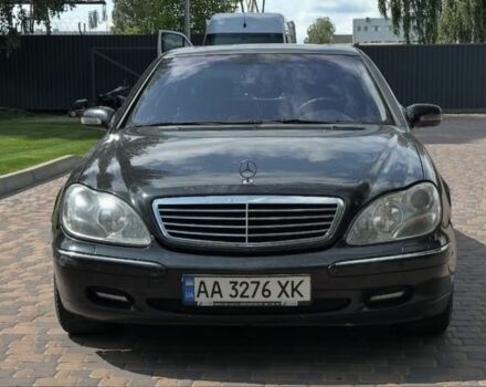 Черный Мерседес С Класс, объемом двигателя 5 л и пробегом 500 тыс. км за 1450 $, фото 1 на Automoto.ua