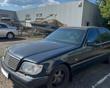 Черный Мерседес С Класс, объемом двигателя 5 л и пробегом 440 тыс. км за 8000 $, фото 1 на Automoto.ua