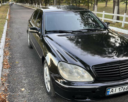 Черный Мерседес С Класс, объемом двигателя 5 л и пробегом 350 тыс. км за 4700 $, фото 2 на Automoto.ua