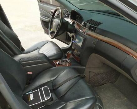 Чорний Мерседес С Клас, об'ємом двигуна 4.3 л та пробігом 268 тис. км за 10000 $, фото 14 на Automoto.ua