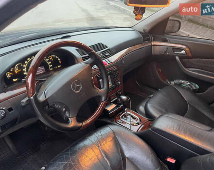 Черный Мерседес С Класс, объемом двигателя 3.22 л и пробегом 390 тыс. км за 5700 $, фото 6 на Automoto.ua