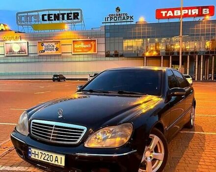 Чорний Мерседес С Клас, об'ємом двигуна 5 л та пробігом 300 тис. км за 6500 $, фото 3 на Automoto.ua