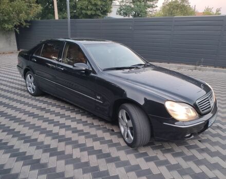 Черный Мерседес С Класс, объемом двигателя 5 л и пробегом 360 тыс. км за 5200 $, фото 9 на Automoto.ua
