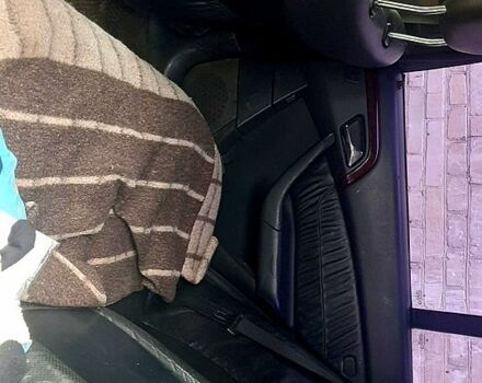 Черный Мерседес С Класс, объемом двигателя 4.3 л и пробегом 396 тыс. км за 6000 $, фото 3 на Automoto.ua