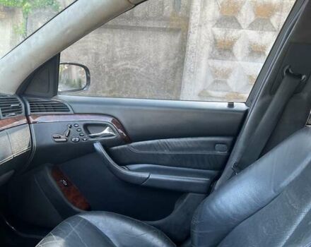 Черный Мерседес С Класс, объемом двигателя 3.2 л и пробегом 400 тыс. км за 6150 $, фото 5 на Automoto.ua