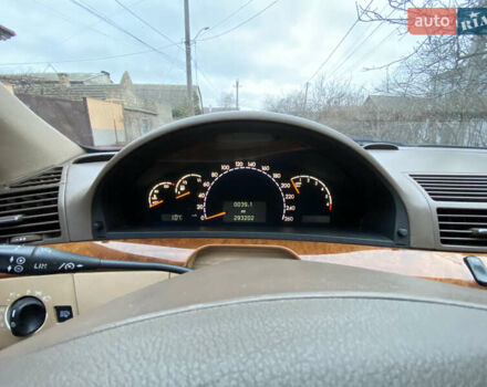 Черный Мерседес С Класс, объемом двигателя 5 л и пробегом 299 тыс. км за 4200 $, фото 15 на Automoto.ua