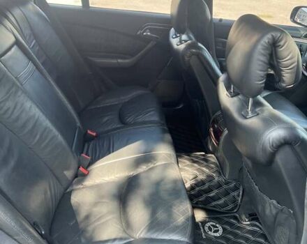 Черный Мерседес С Класс, объемом двигателя 3.2 л и пробегом 400 тыс. км за 6150 $, фото 4 на Automoto.ua