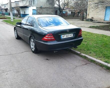 Черный Мерседес С Класс, объемом двигателя 3.2 л и пробегом 300 тыс. км за 3899 $, фото 7 на Automoto.ua