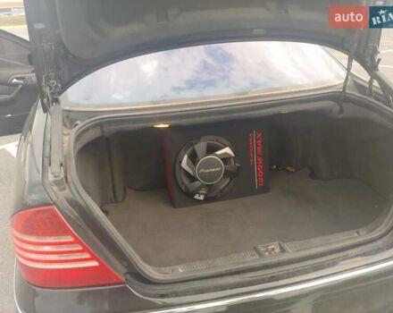 Чорний Мерседес С Клас, об'ємом двигуна 4.3 л та пробігом 268 тис. км за 10000 $, фото 13 на Automoto.ua