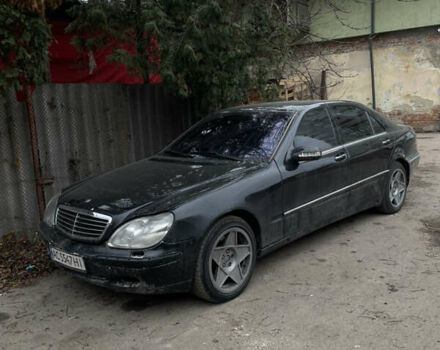 Черный Мерседес С Класс, объемом двигателя 4.27 л и пробегом 389 тыс. км за 4700 $, фото 2 на Automoto.ua