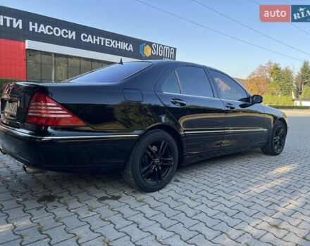 Черный Мерседес С Класс, объемом двигателя 3.2 л и пробегом 400 тыс. км за 6150 $, фото 10 на Automoto.ua