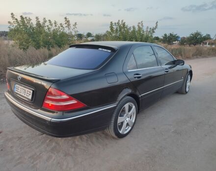 Черный Мерседес С Класс, объемом двигателя 5 л и пробегом 360 тыс. км за 5200 $, фото 3 на Automoto.ua