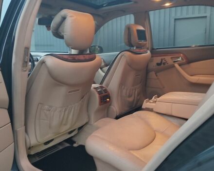 Черный Мерседес С Класс, объемом двигателя 5 л и пробегом 360 тыс. км за 5200 $, фото 15 на Automoto.ua