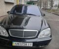 Чорний Мерседес С Клас, об'ємом двигуна 4.3 л та пробігом 369 тис. км за 6000 $, фото 1 на Automoto.ua