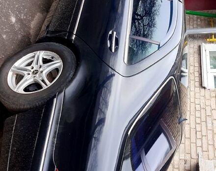 Черный Мерседес С Класс, объемом двигателя 4.3 л и пробегом 396 тыс. км за 6000 $, фото 2 на Automoto.ua