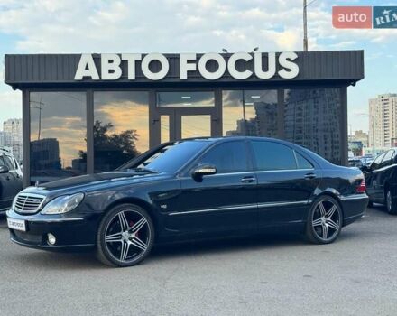 Черный Мерседес С Класс, объемом двигателя 4.97 л и пробегом 299 тыс. км за 6190 $, фото 3 на Automoto.ua