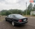 Черный Мерседес С Класс, объемом двигателя 4.97 л и пробегом 300 тыс. км за 2900 $, фото 1 на Automoto.ua