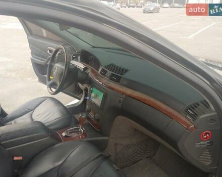 Чорний Мерседес С Клас, об'ємом двигуна 4.3 л та пробігом 268 тис. км за 10000 $, фото 11 на Automoto.ua