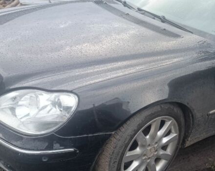 Черный Мерседес С Класс, объемом двигателя 3 л и пробегом 280 тыс. км за 873 $, фото 1 на Automoto.ua