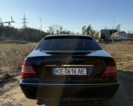 Черный Мерседес С Класс, объемом двигателя 3.2 л и пробегом 325 тыс. км за 7500 $, фото 3 на Automoto.ua