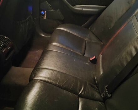 Чорний Мерседес С Клас, об'ємом двигуна 3.2 л та пробігом 430 тис. км за 4500 $, фото 13 на Automoto.ua